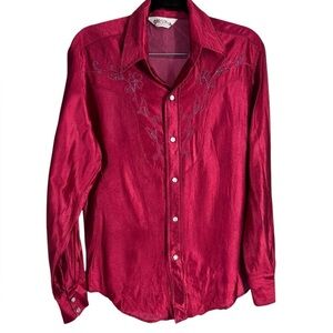 Vintage western shirt Pearl snap shiny red with silver stitching Gallery Ltd